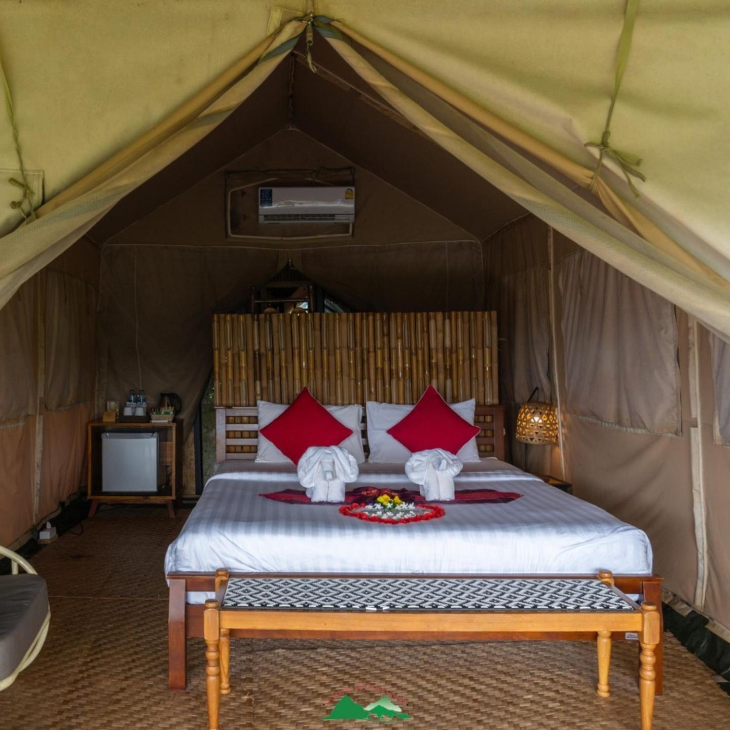 Khao Sok Boutique Camping - Exotic Cliff Camping Hotel Khao Sok National Park Exterior foto