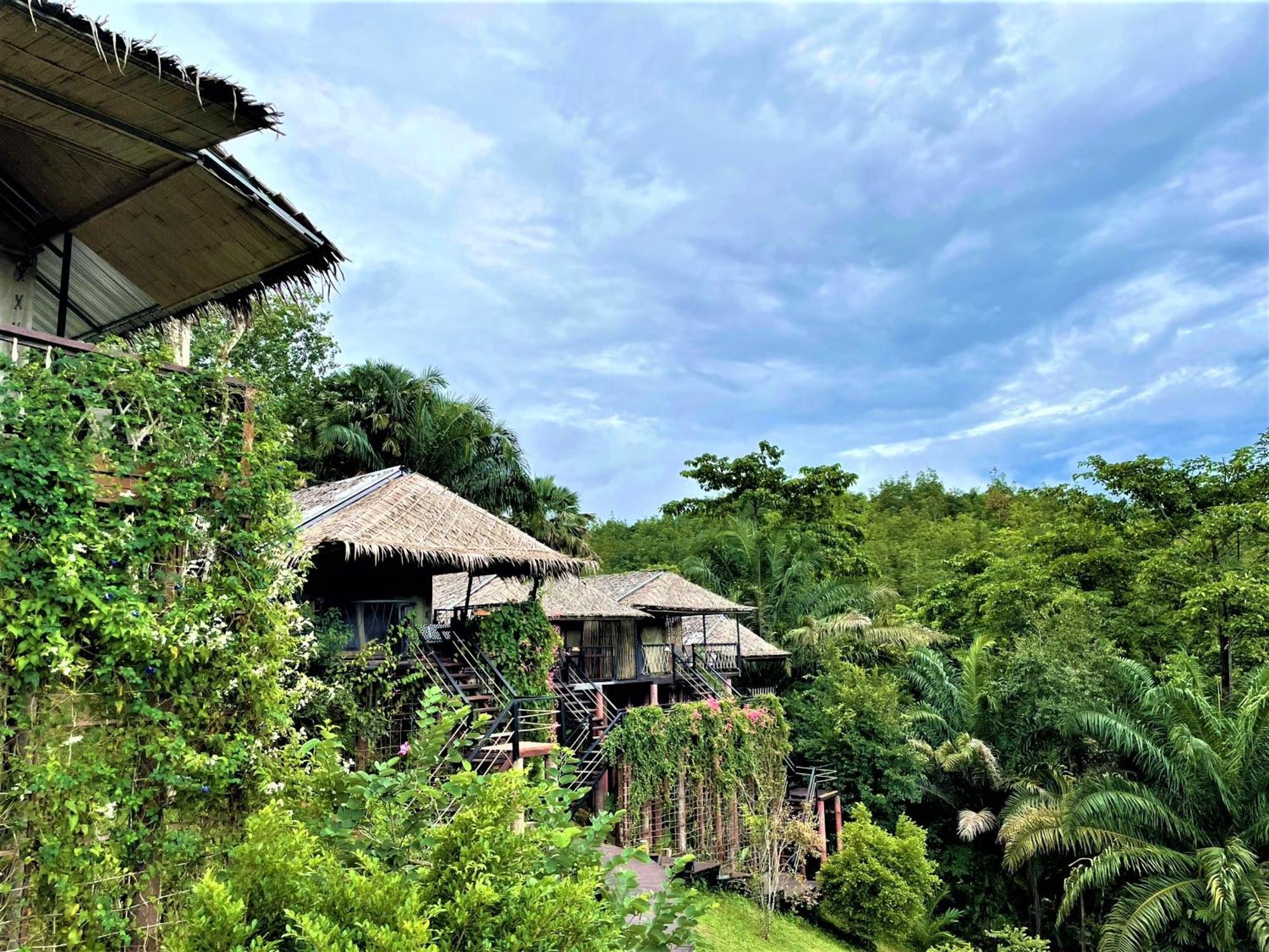 Khao Sok Boutique Camping - Exotic Cliff Camping Hotel Khao Sok National Park Exterior foto
